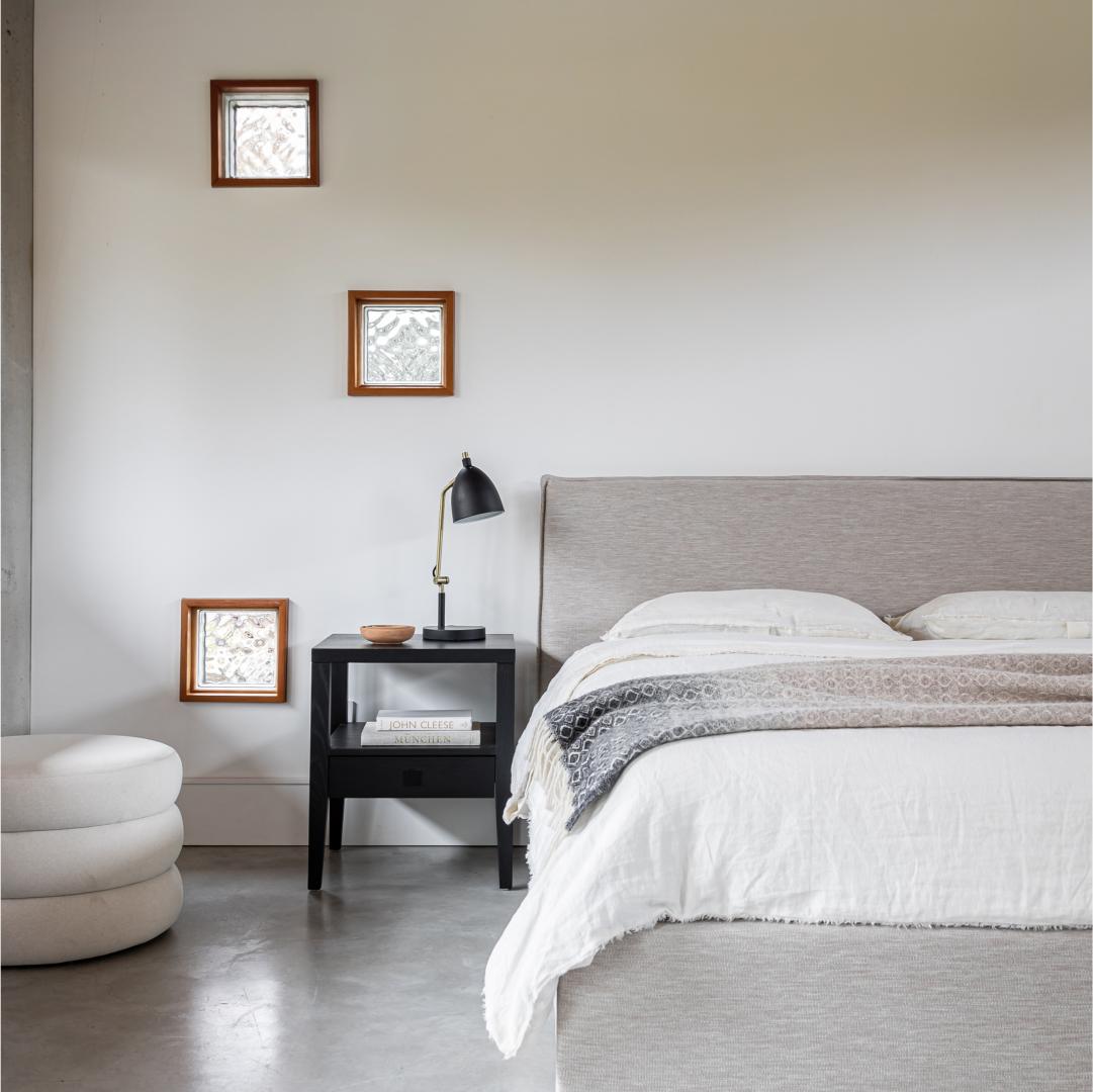 Hara 1 Drawer Accent Table - Black