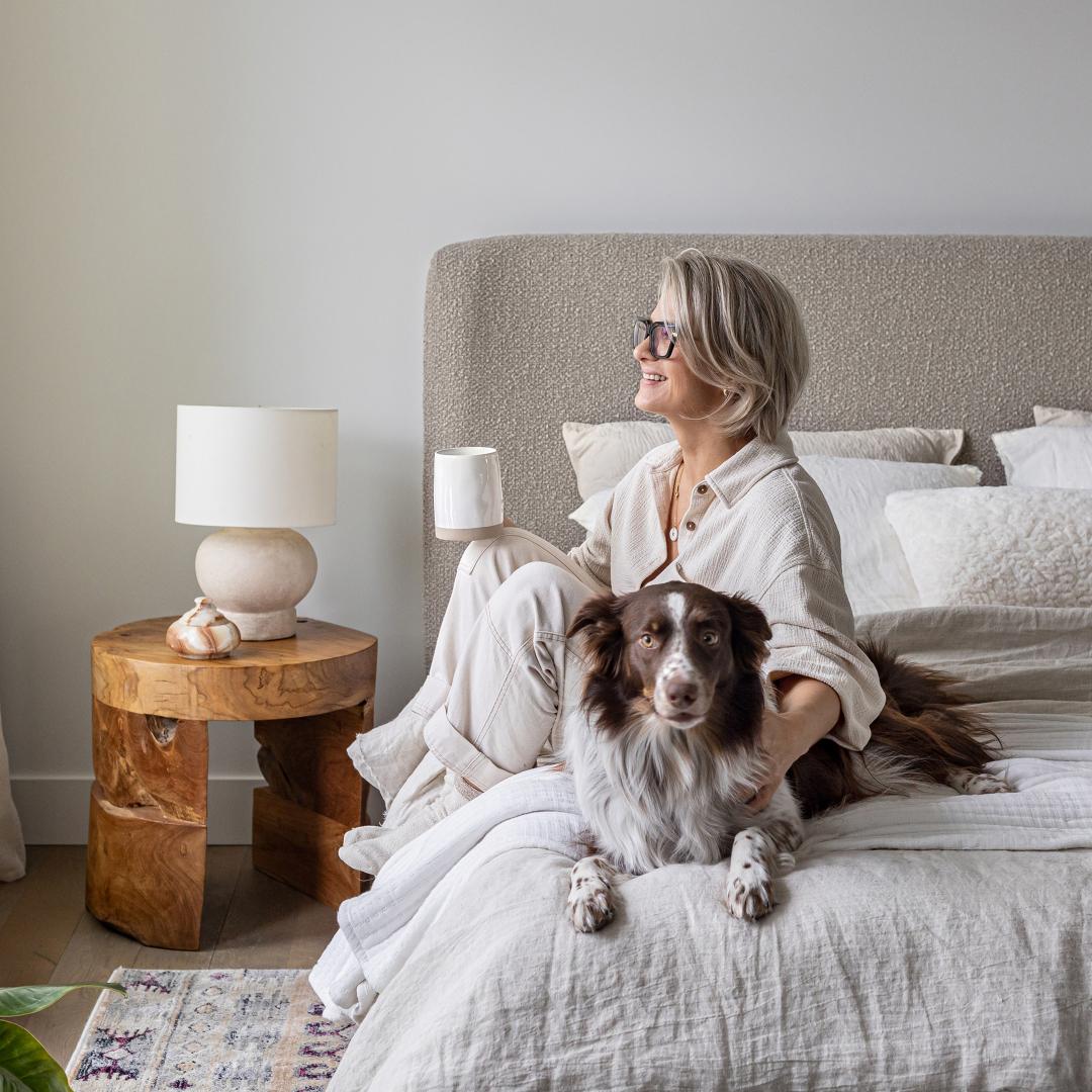 Faye Queen Bed Short - Truffle