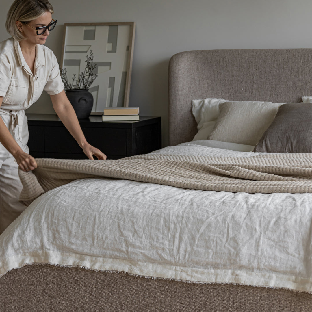 Faye Queen Storage Bed Short - Perfect Taupe