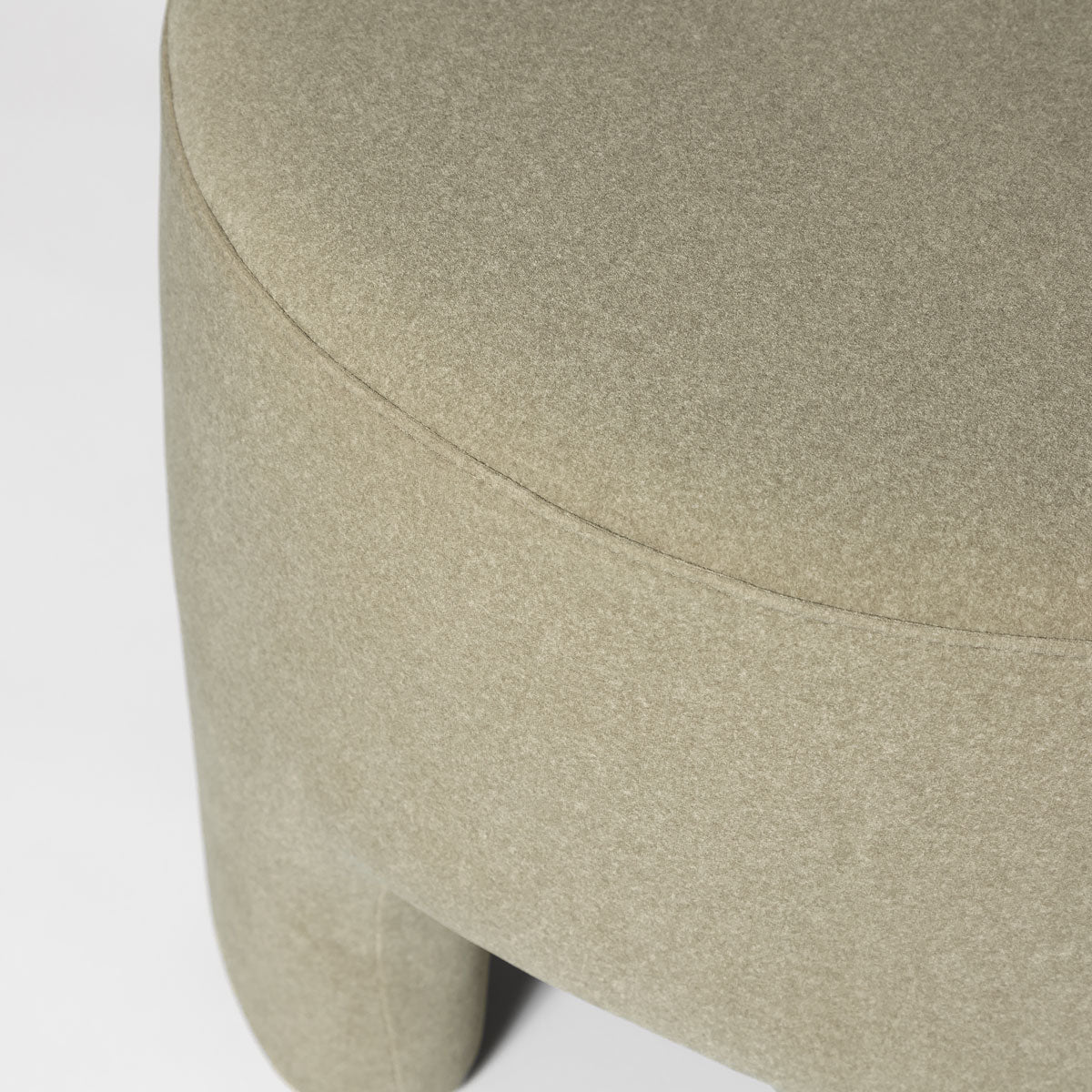 Ginger Ottoman - Velvet Sandstorm