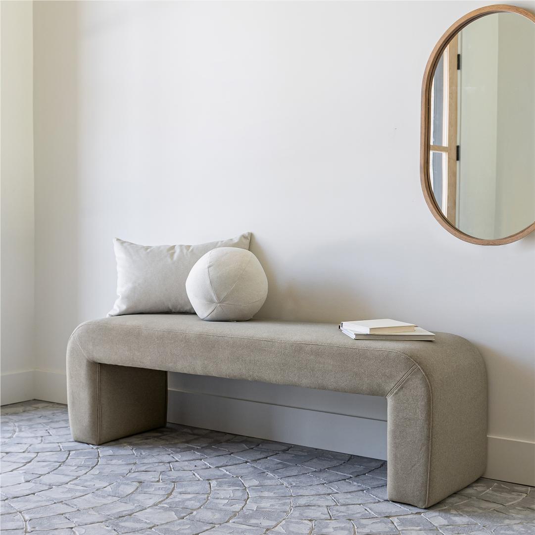 Ginger Bench - Velvet Sandstorm