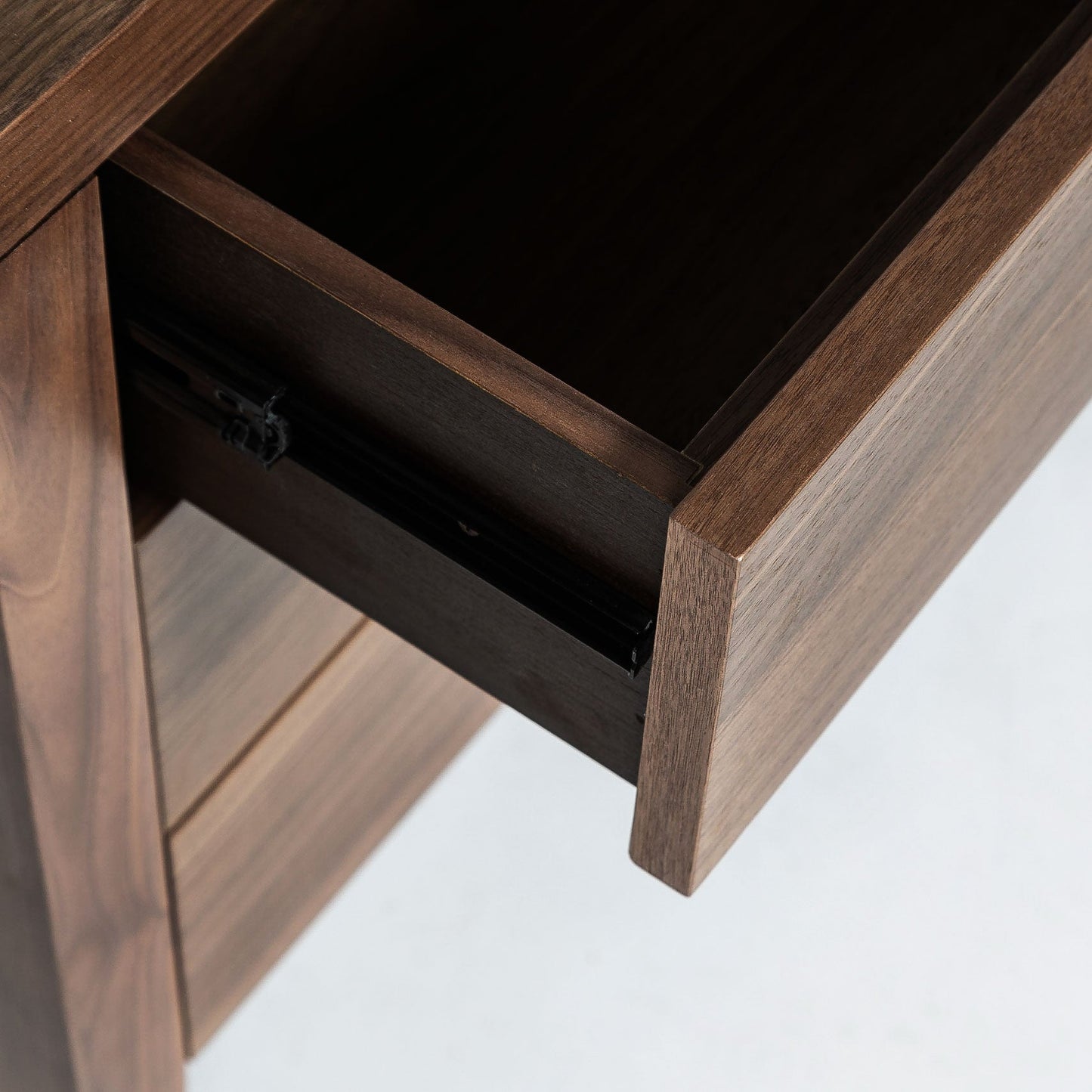 Hara 3 Drawer Dresser - Frozen Walnut