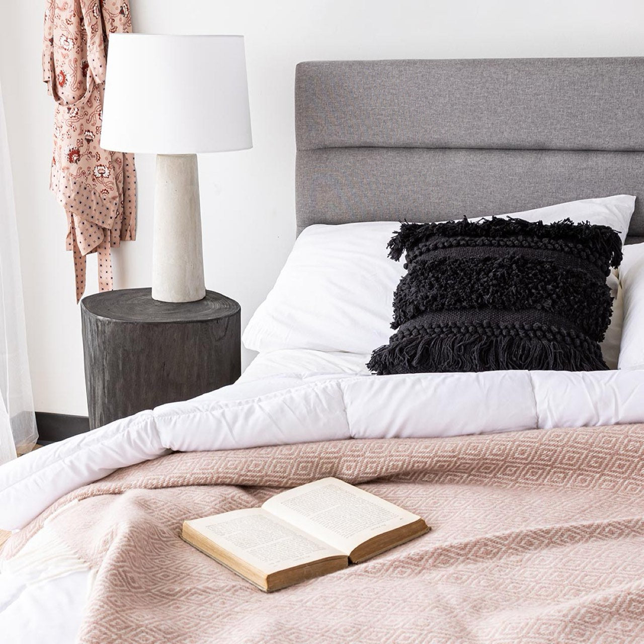 Justin Queen Bed - Greige