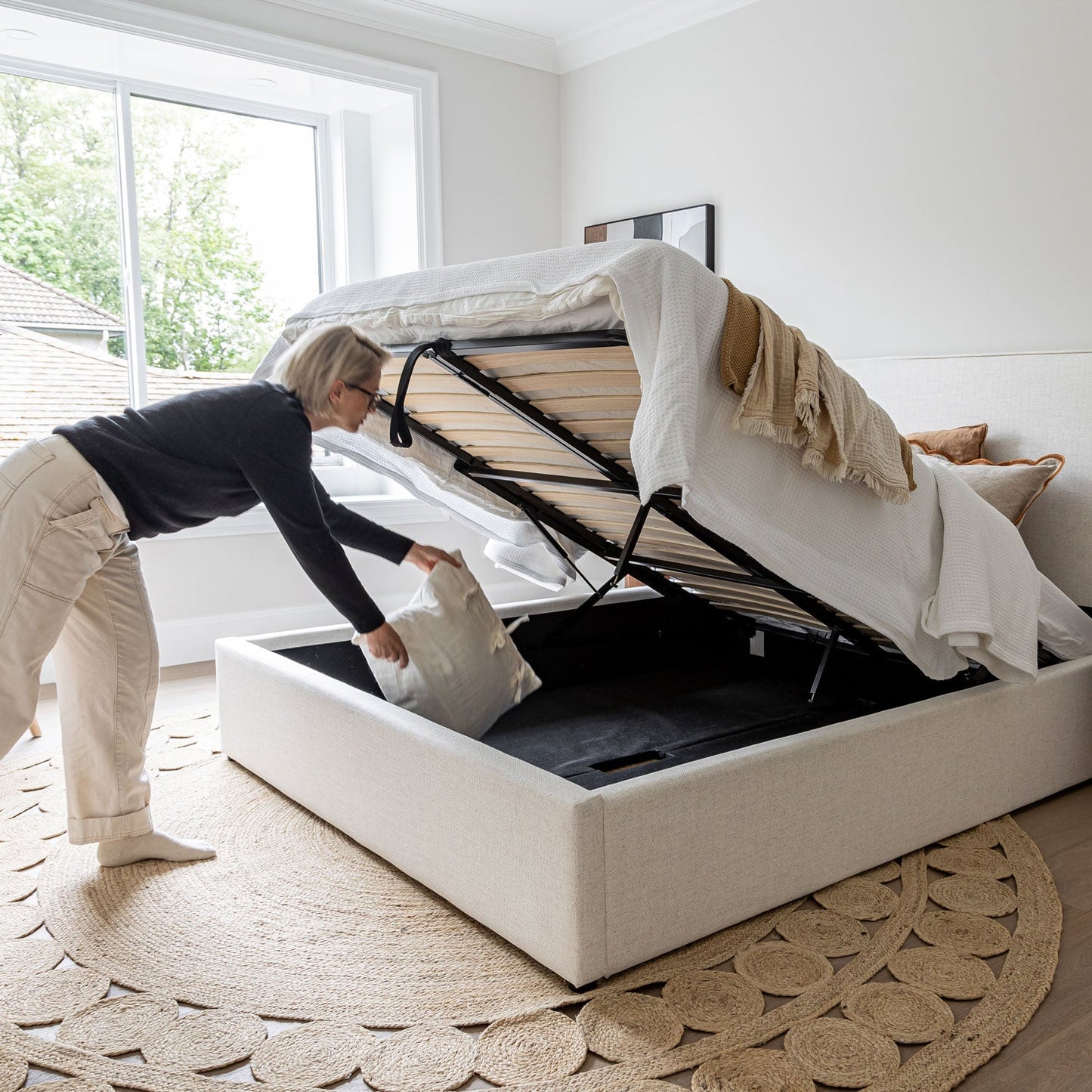 Julia Queen Storage Bed - Cream