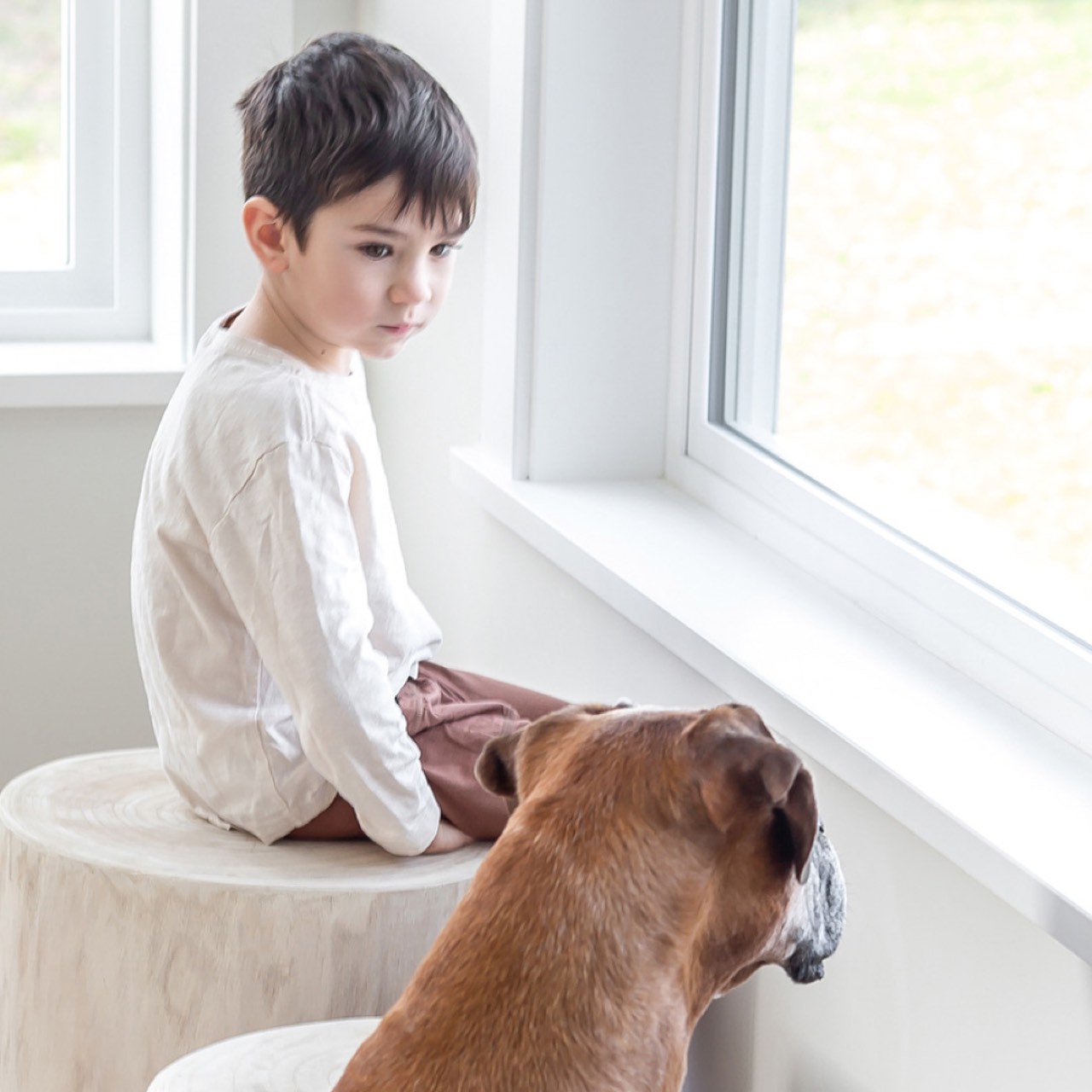 Nova Wide 18" Stump - Round - White